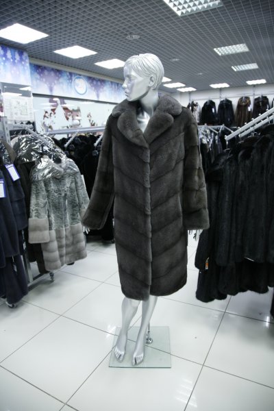 Меховое пальто из норки, код M-040